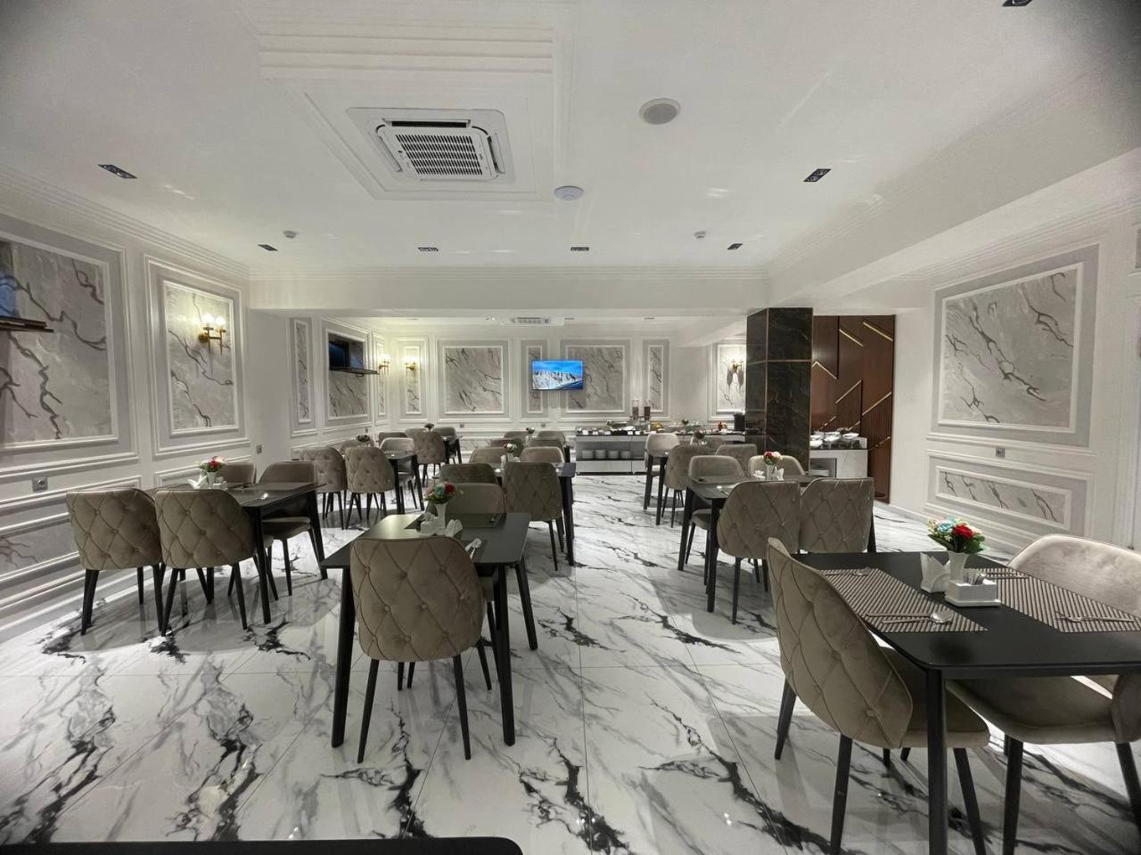 Friday Old City Hotel Tashkent Esterno foto